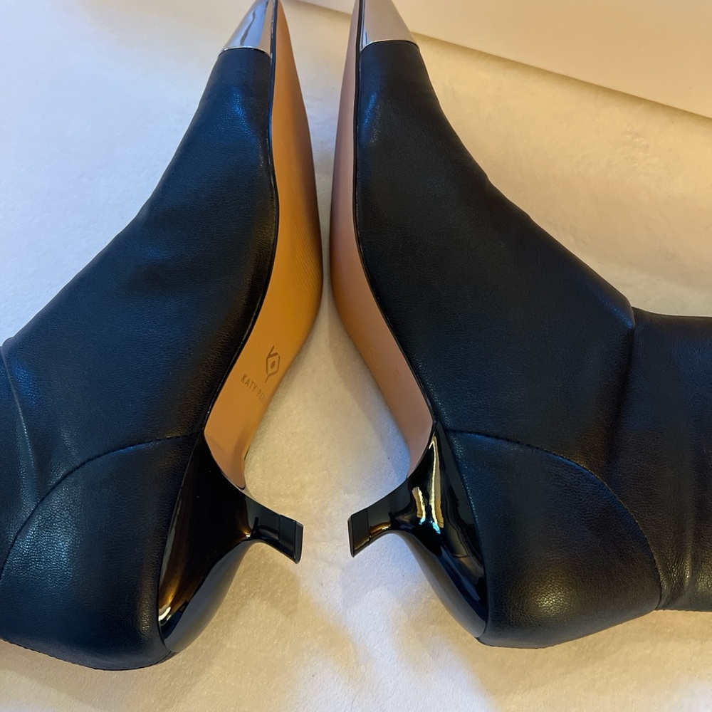 NIB Katy Perry Collections Black Micro Heel Stretch Bootie size 8.5 Silver Toe - Picture 5 of 7